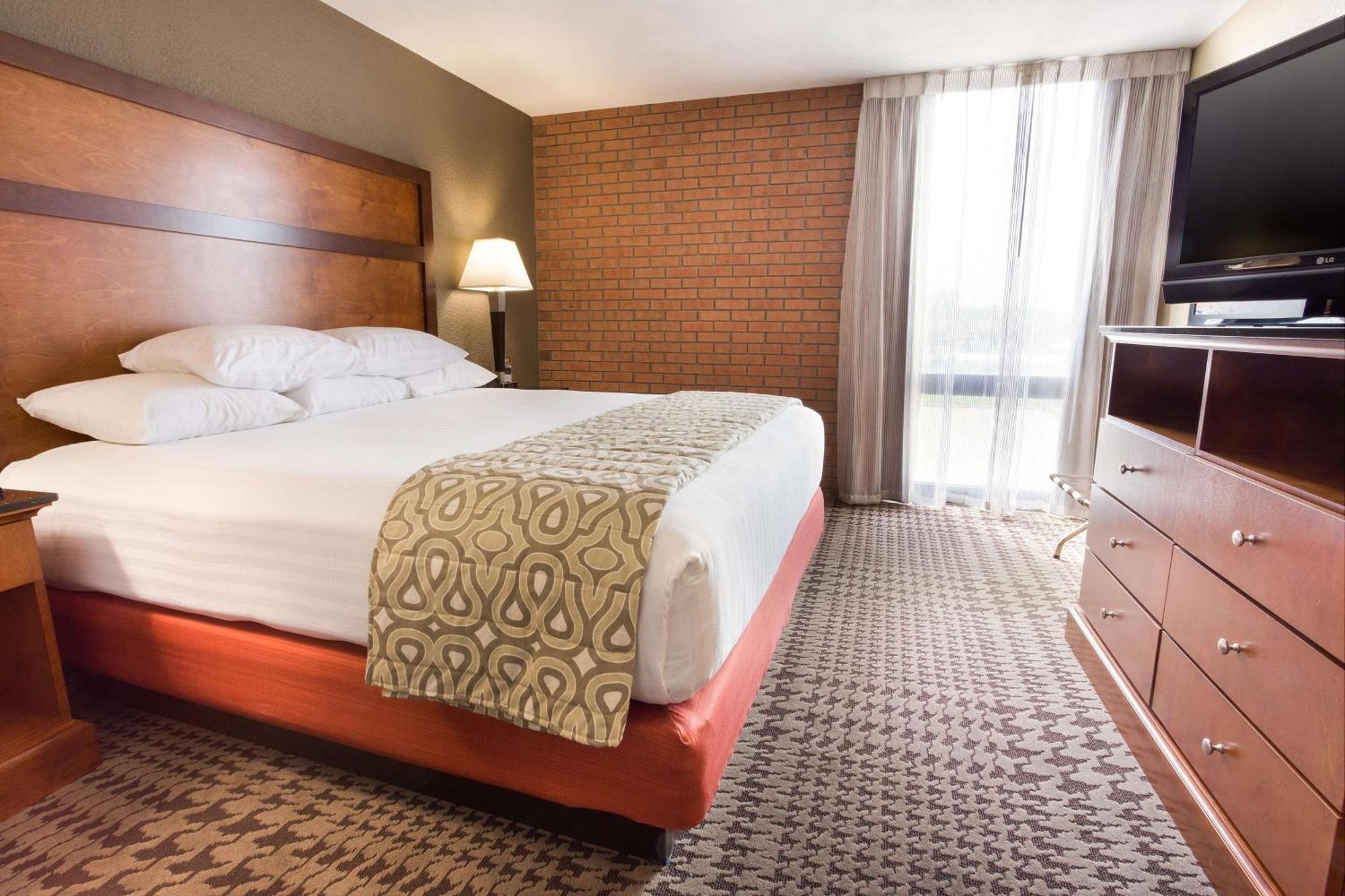 Drury Inn & Suites Jackson Mo Extérieur photo